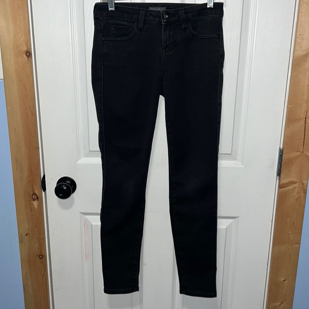 black guess jeans